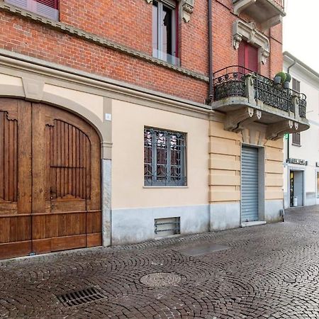 Al Castello Apartment Galliate Exterior foto